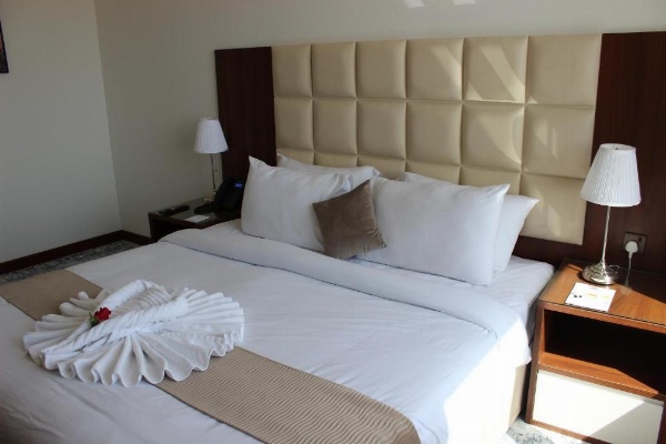 Dolphin Continental Hotel image 22