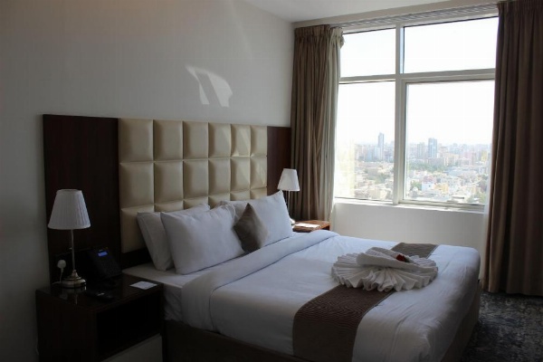 Dolphin Continental Hotel image 6