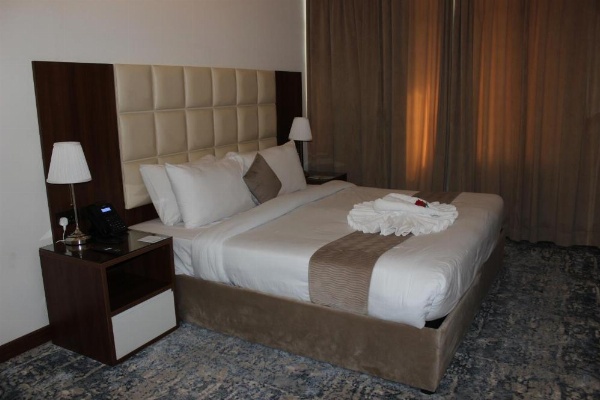 Dolphin Continental Hotel image 7